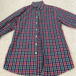 Long sleeve plaid button up shirt
